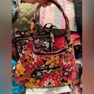 Vera Bradley Glenna Satchel Red Orange Black Floral Quilted Large Shoulder bag
